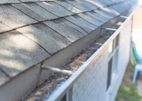 gallery_barry-best-seamless-gutters2-2_9_1779953849.png